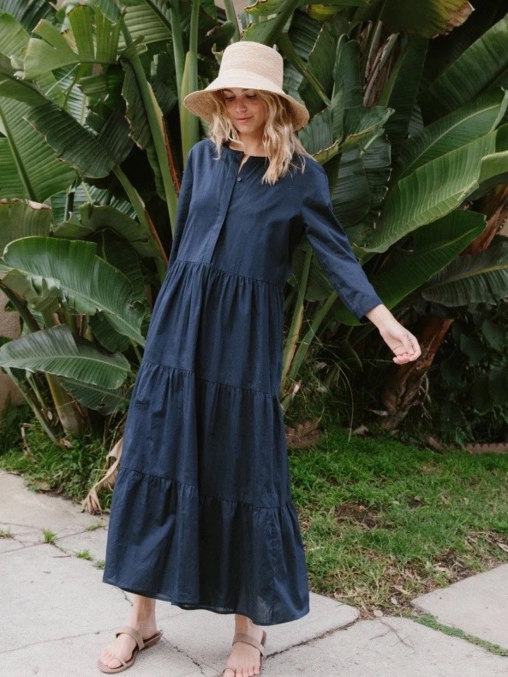 Jenni Kayne James Black Tiered V‑Neck Maxi Dress with Three-Quarter Sleeves
